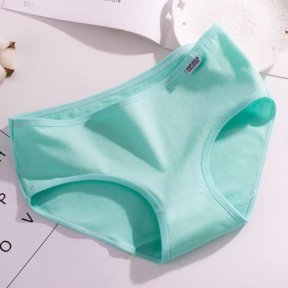 Pack of 7 Panties in 100% cotton Vanilla Model 