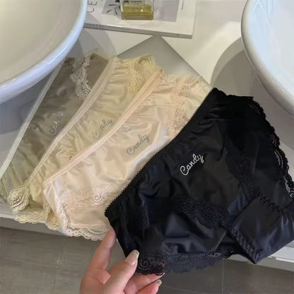 Set of 3 Elya lace panties 